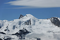 Foto: Rimpfischhorn und Allalinhorn mit Wolkenfeld