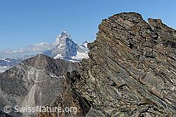 F089686: Oberrothorn und Matterhorn