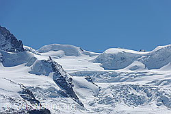 F101069: Parrotspitze und Grenzgletscher