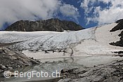 F110497: Gletschersee mit Spiegelung des Chilchligletschers