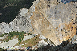 F112157: Tiefblick vom Illhorn in den Illgraben