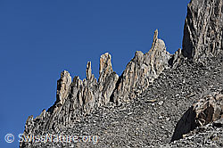 F133655: Grat mit vielen Felstürmen