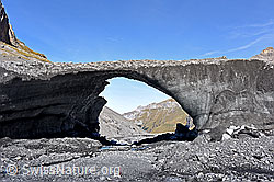 F155926: Filigraner Eisbogen
